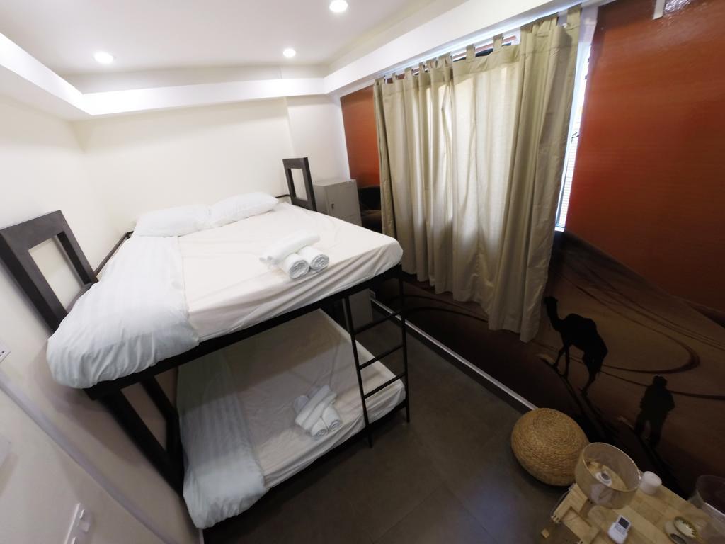 Aura Thematic Hostel Phnom Pen Cameră foto